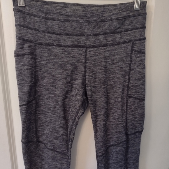 Athleta Grey Excursion Tight Jogger Hybrid Size Medium - Picture 3 of 9